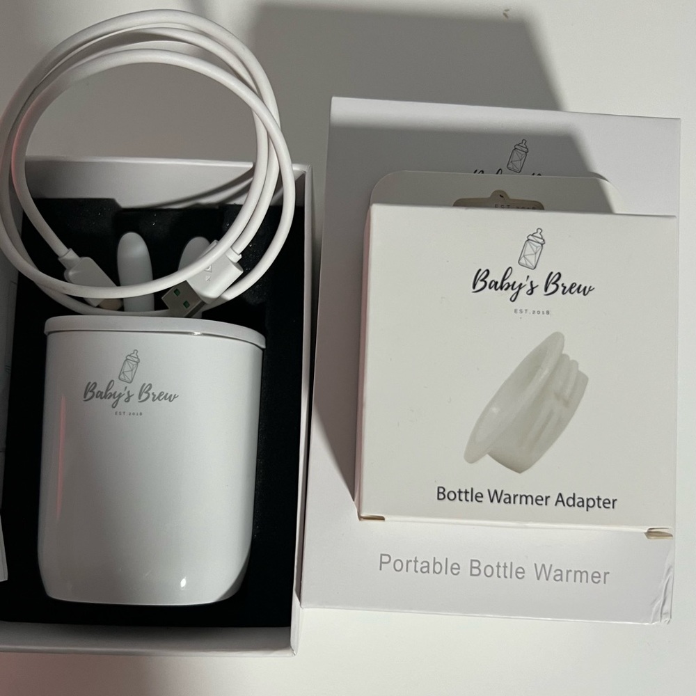 Baby’s Brew portable bottle warmer and bottle adapter